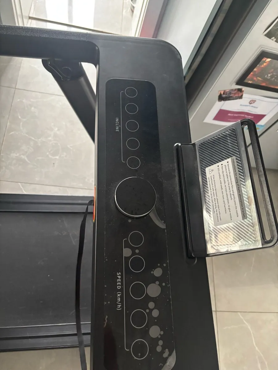 Treadmill - Image 2