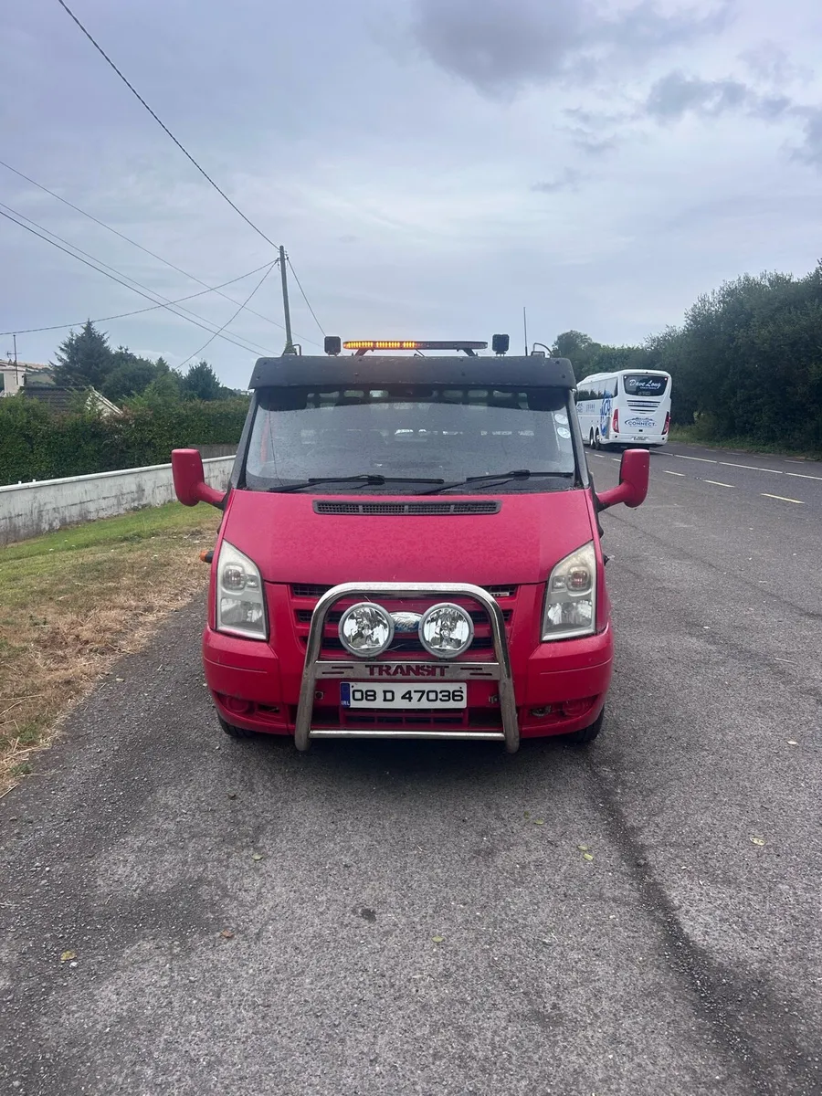 2008 Ford transit recovery - Image 2