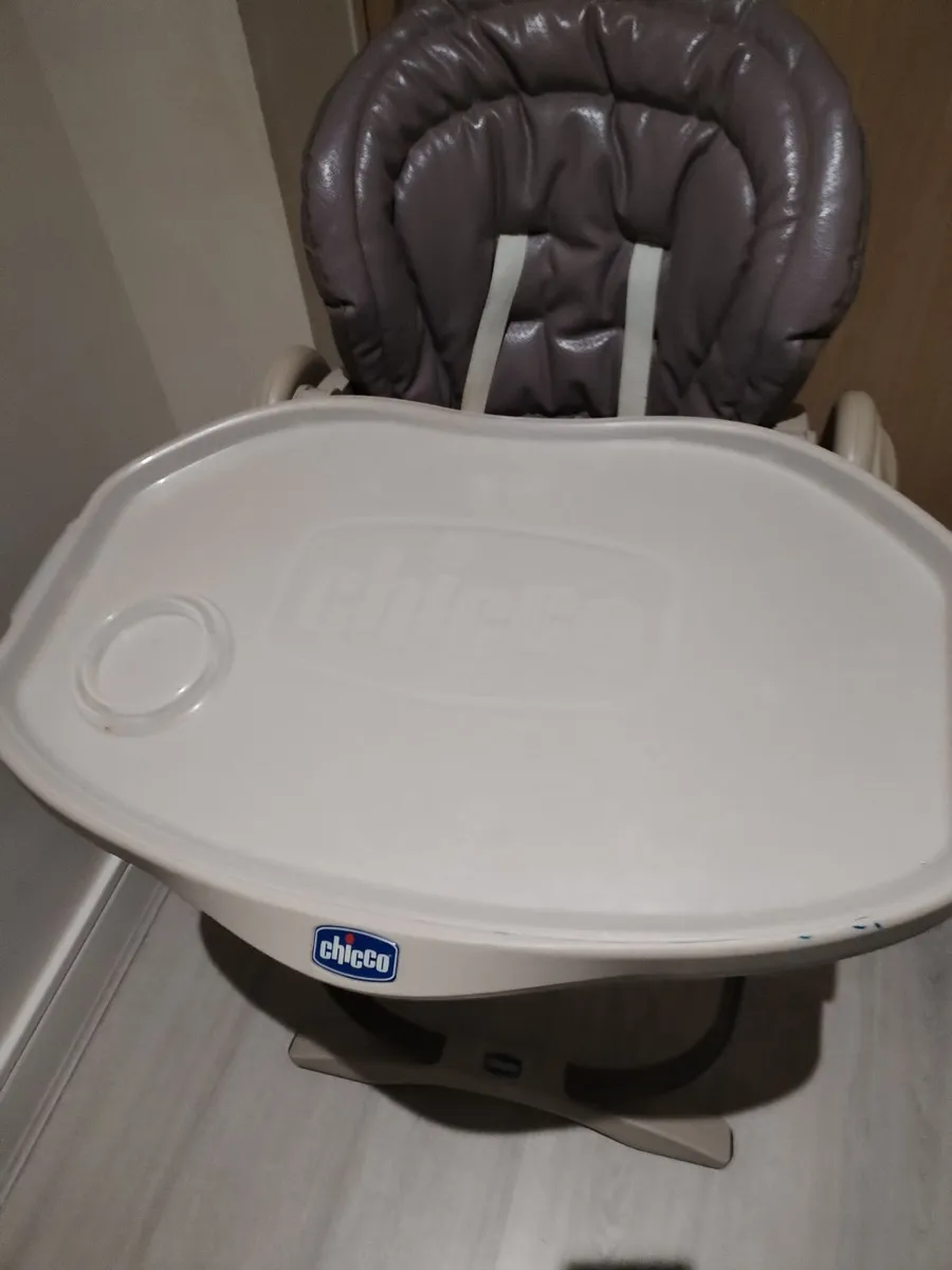 Chicco Baby seat,rarely used - Image 4