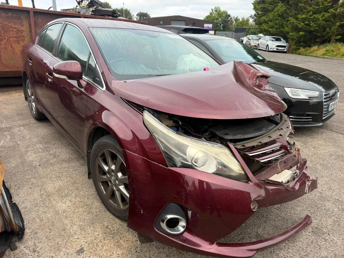2012 TOYOTA AVENSIS 2.0 DIESEL FOR BREAKING - Image 1