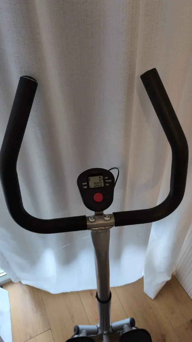 FREE AsNew Stepper, Digital Counter & other items - Image 1