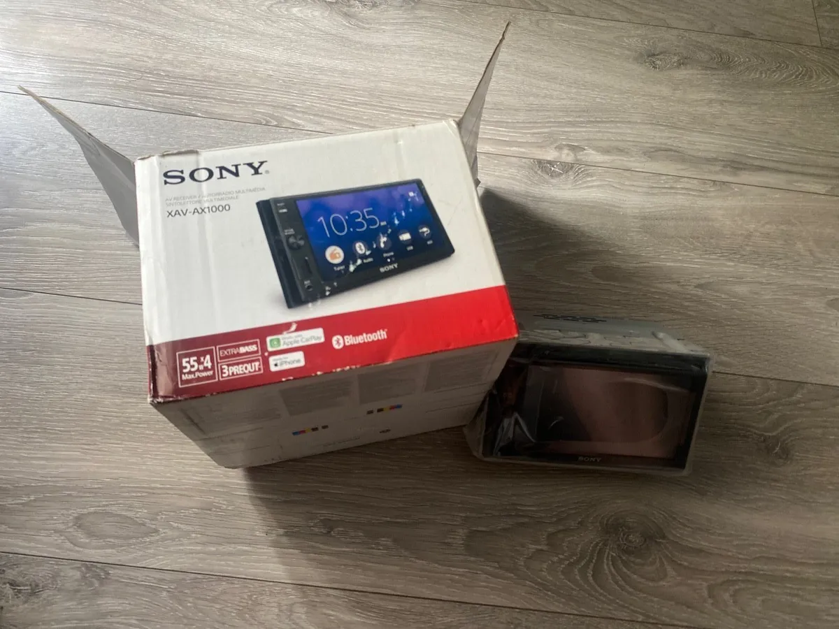 Sony car multimedia - Image 1
