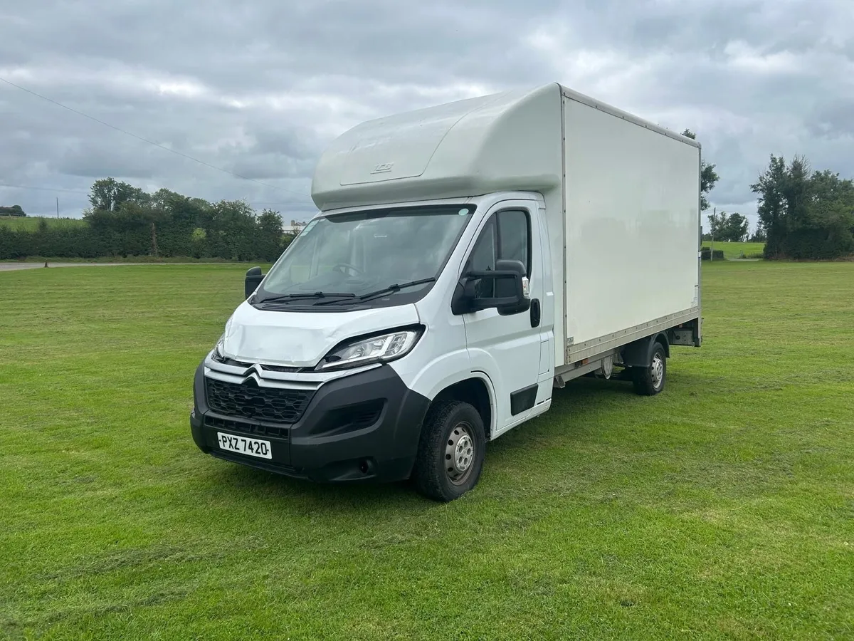 Citroen Luton van - Image 1