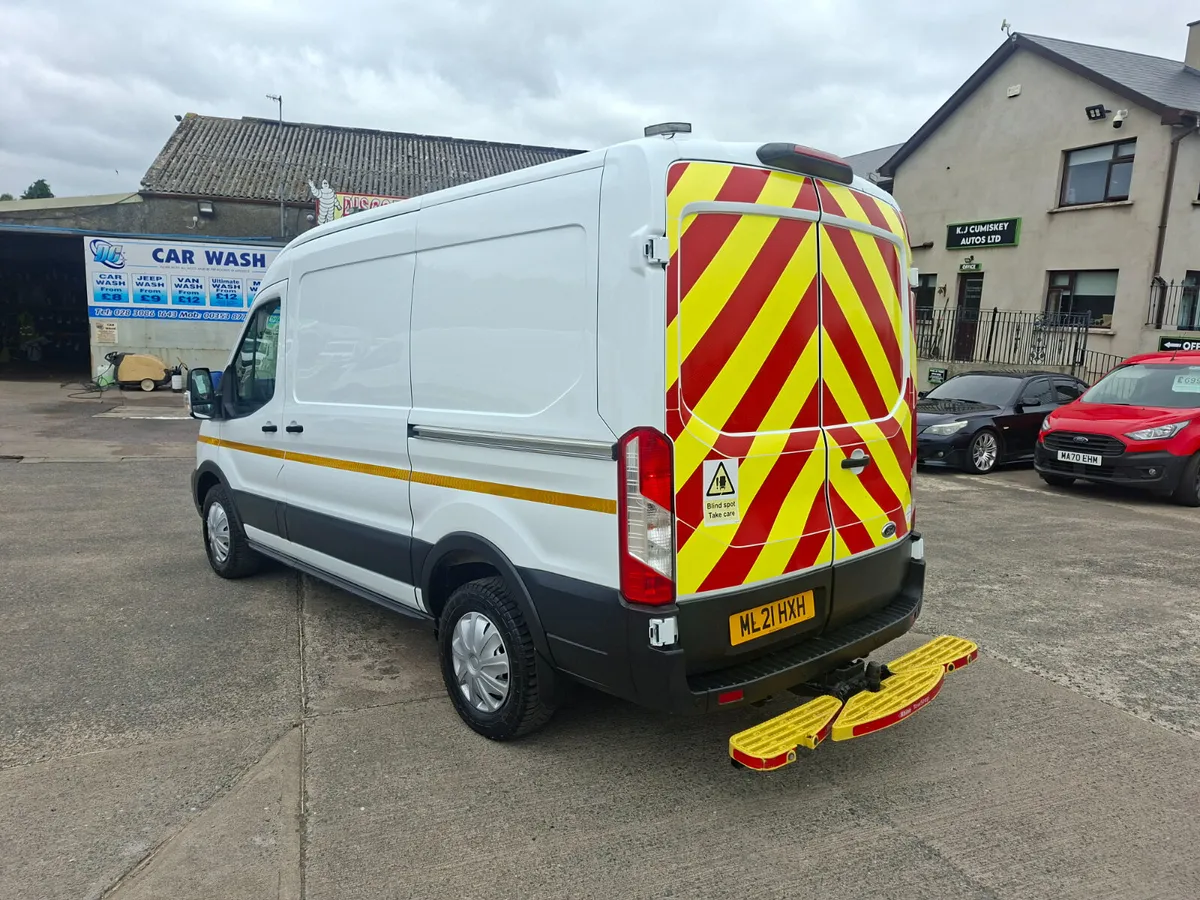 VERY RARE 4X4 2021 TRANSIT 130 350 AWD L2H2 - Image 4
