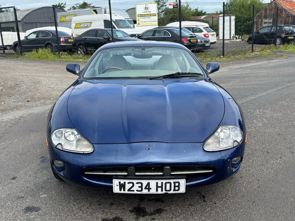 2000 Jaguar XK8 Auto Coupe - Image 2