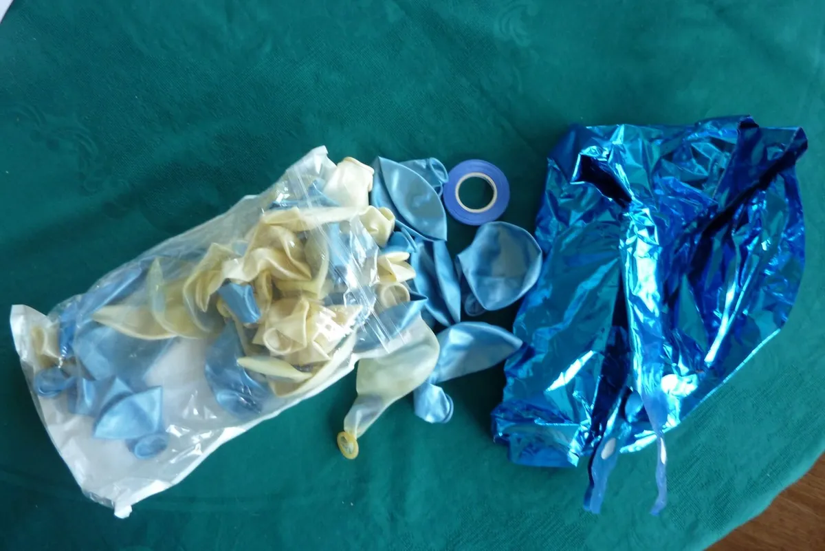 Helium balloon tank - Image 2