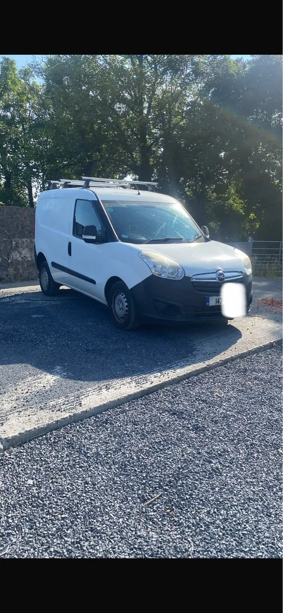Van - Image 1