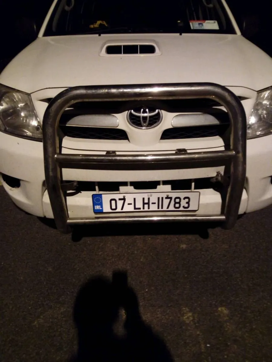 Toyota hilux - Image 2