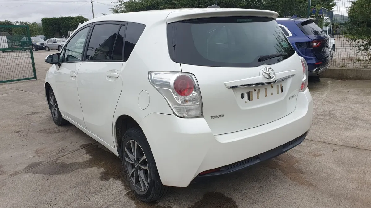 *For parts* Toyota Verso, 1.6 dsl 6 speed (2015) - Image 2