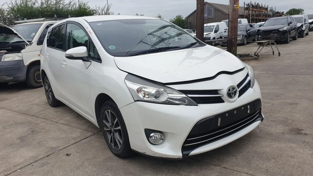 *For parts* Toyota Verso, 1.6 dsl 6 speed (2015) - Image 3