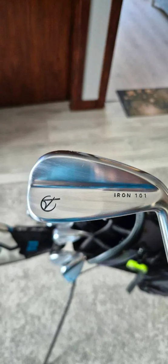 Golf Clubs - Image 1