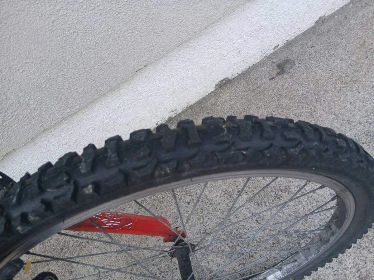 Boys bike - Image 3