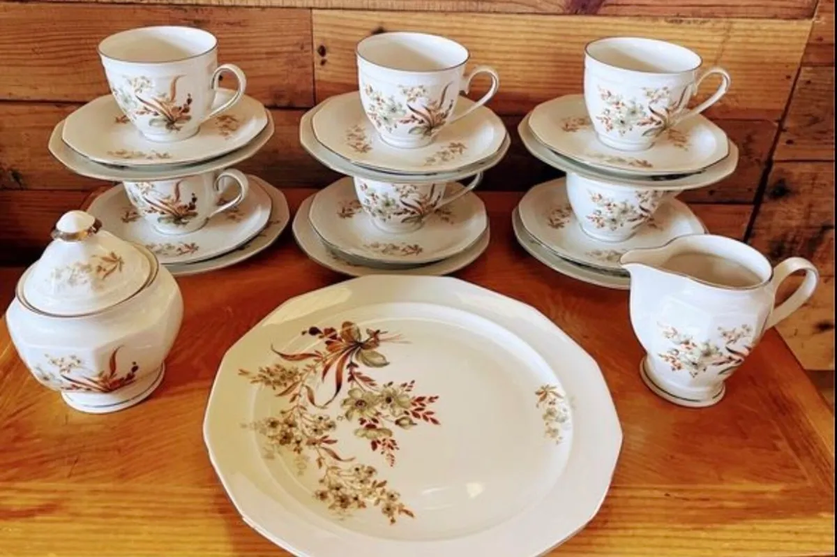 1970s/1980s tea set - Image 2