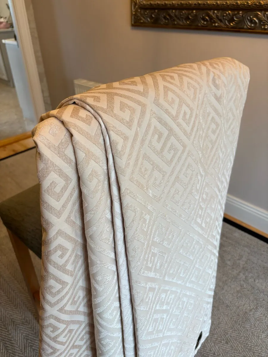 Scatterbox Curtains - Image 3
