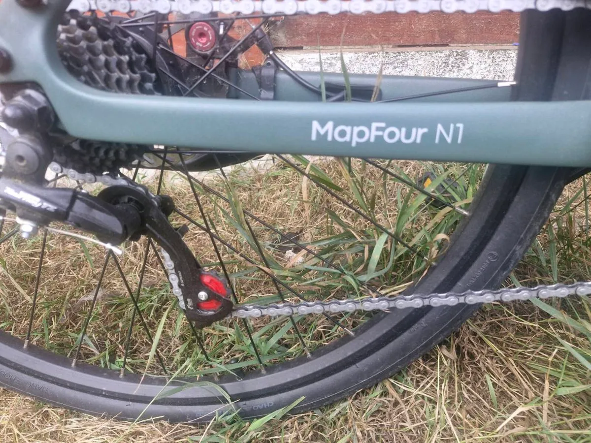 ENGWE MapFour N1 Carbon Fiber Electric Bike - Image 4