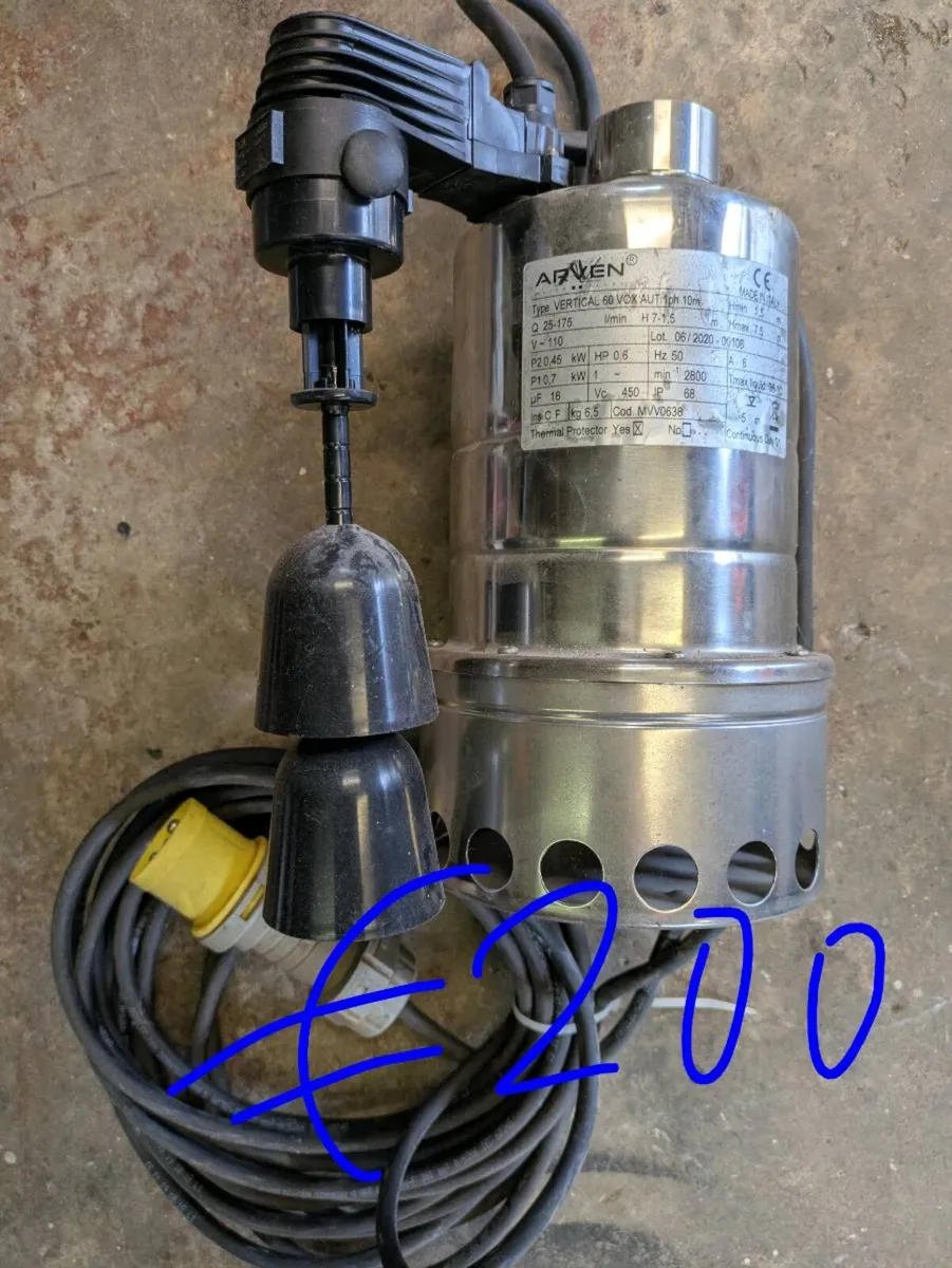 Items for sale - Image 1