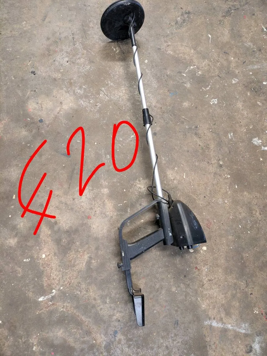 Items for sale - Image 3
