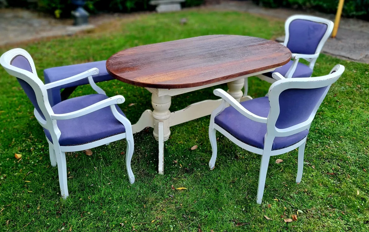 Kitchen table, chairs and bench - Image 2