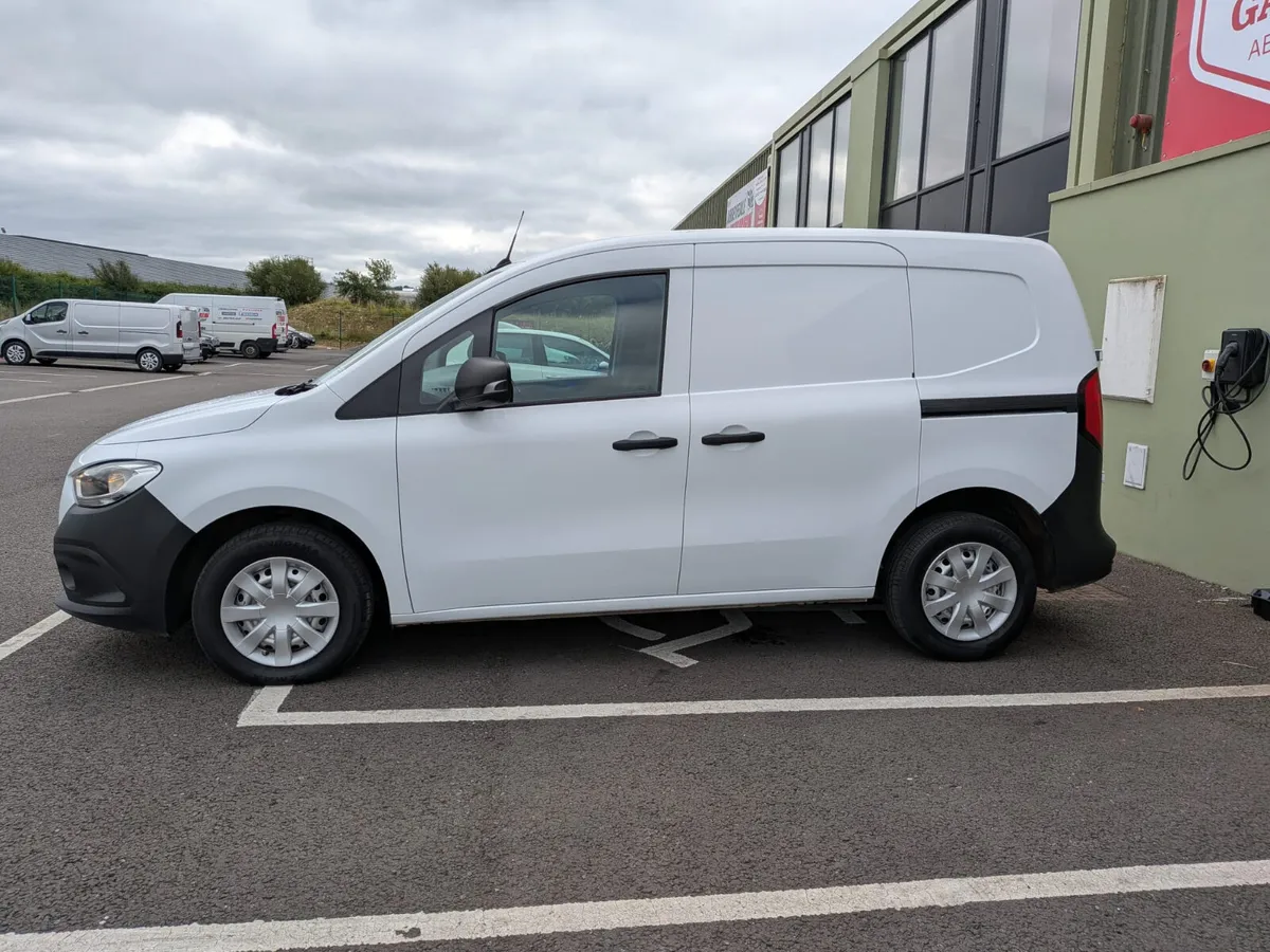 Mercedes-Benz Citan 2023 - Image 4