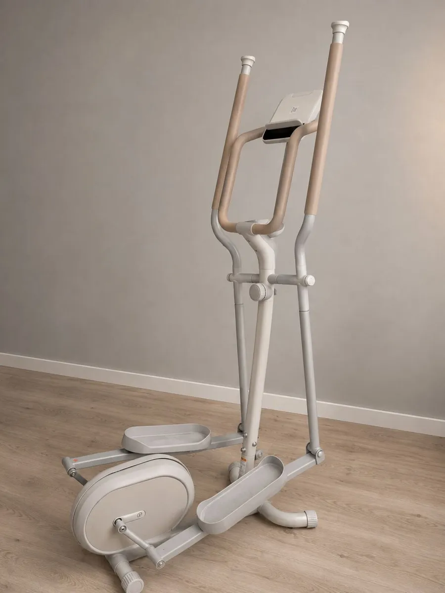 Cross Trainer - Image 2