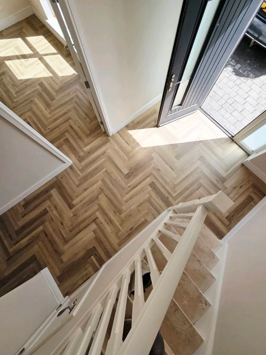 Timber floor fitter - Image 2