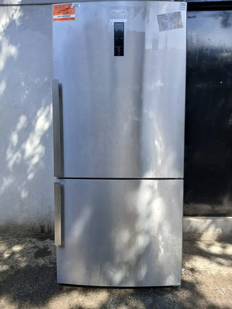 WHIRLPOOL EX DISPLAY BRAND NEW FRIDGE AND FREEZER - Image 4