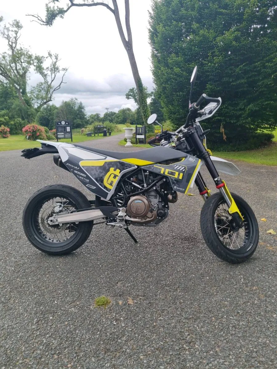 212 Husqvarna 701 - Image 2
