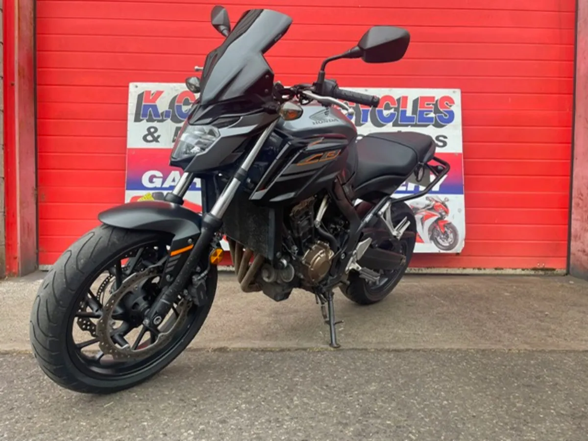 Honda CB650F - Image 4