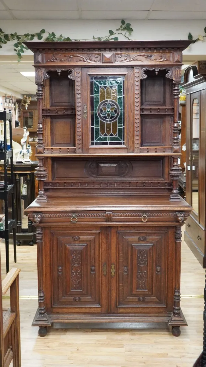 Belgian Oak Cabinet c.1890 - Image 2