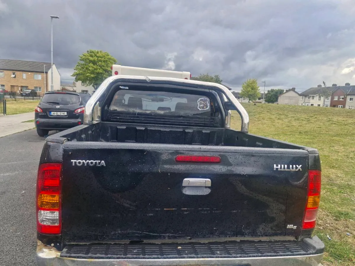 Toyota hilux tub for sale 4x4 jeep - Image 1