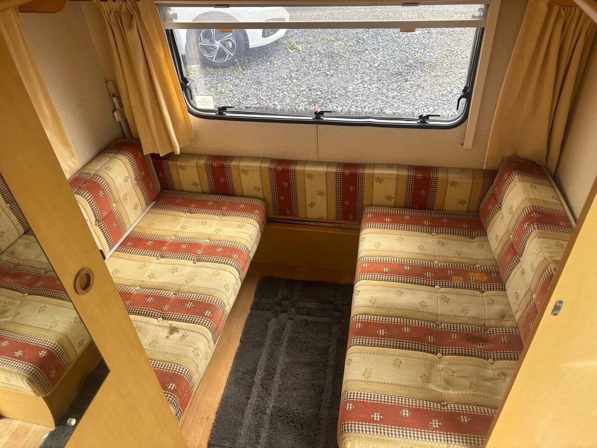 Bailey Ranger 500 / 5 , 4 Berth Caravan - Image 4
