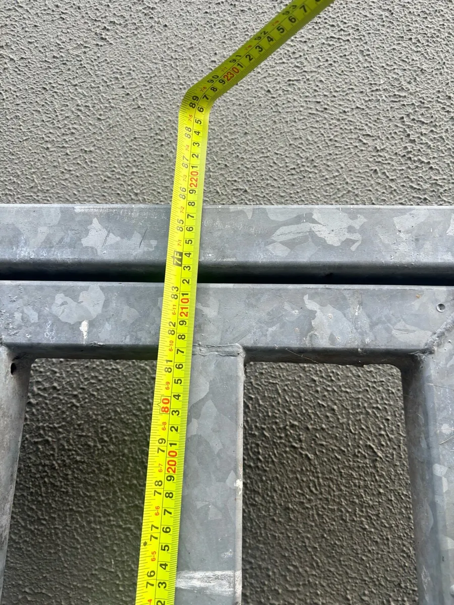 Security Gate - Image 3