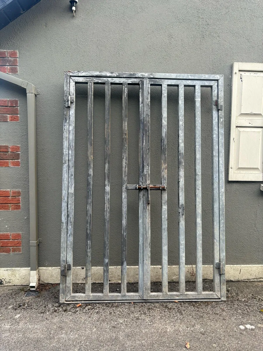 Security Gate - Image 1