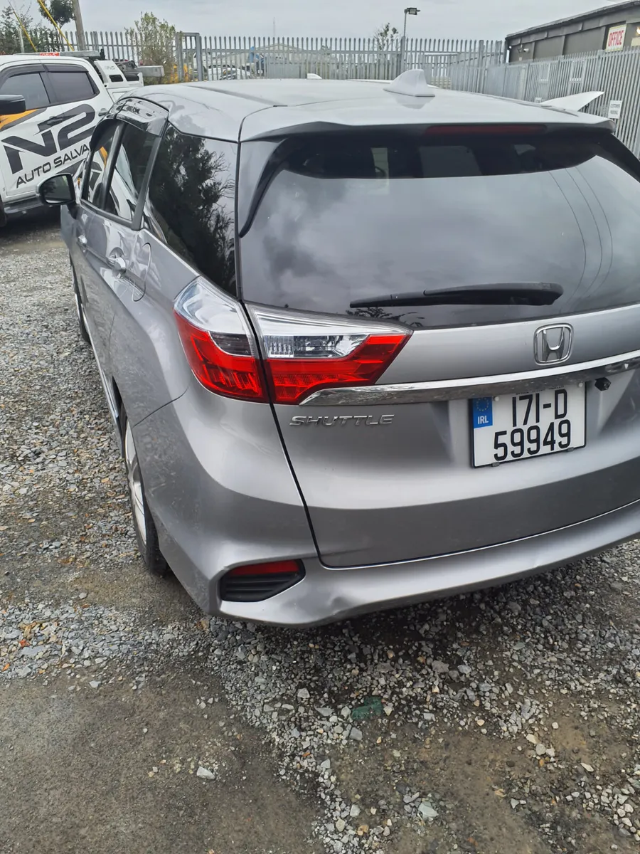 Honda shuttle 2017 - Image 2