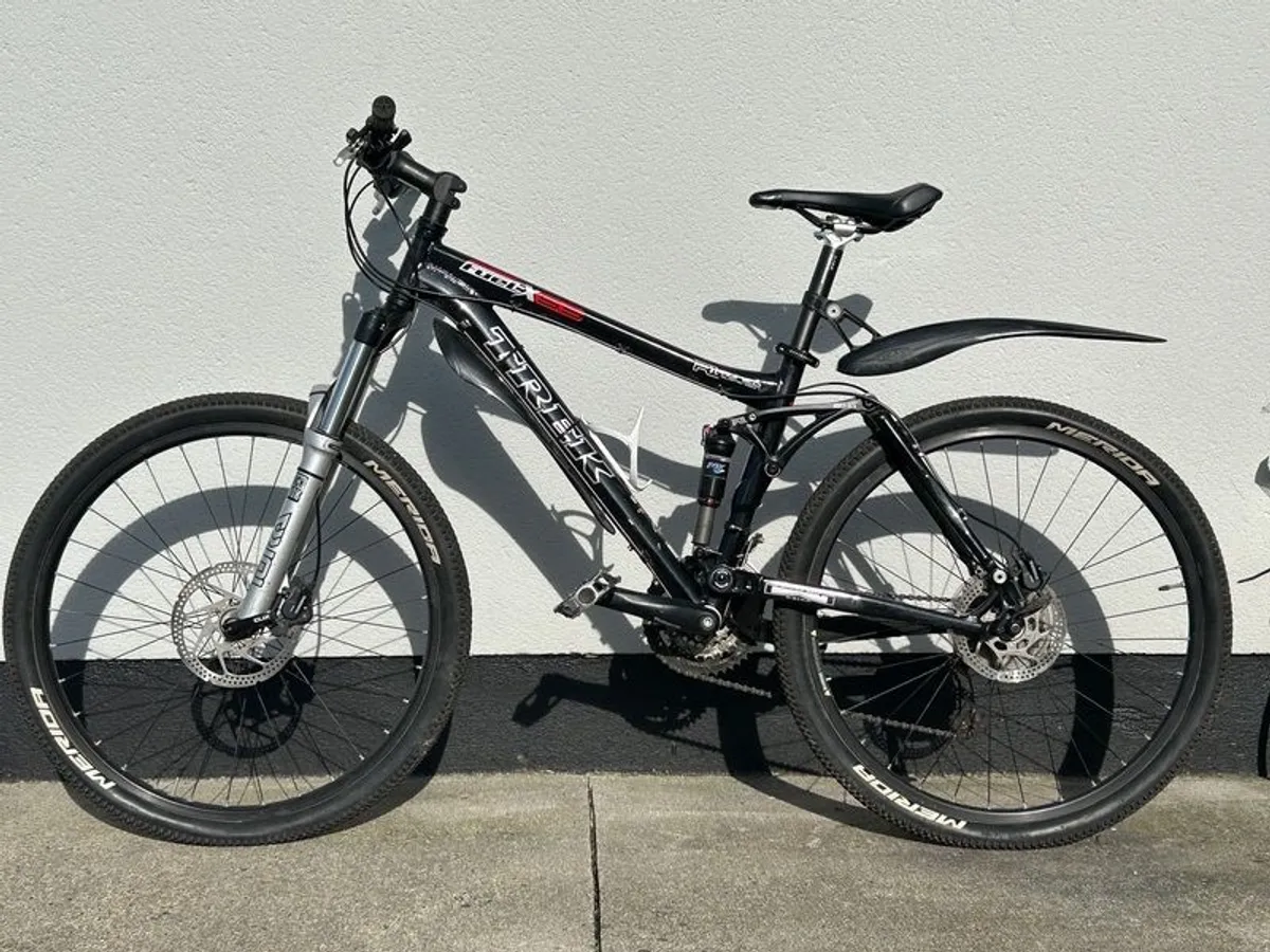 Trek Fuel EX 5.5 full-suspension mountain bike - Image 3
