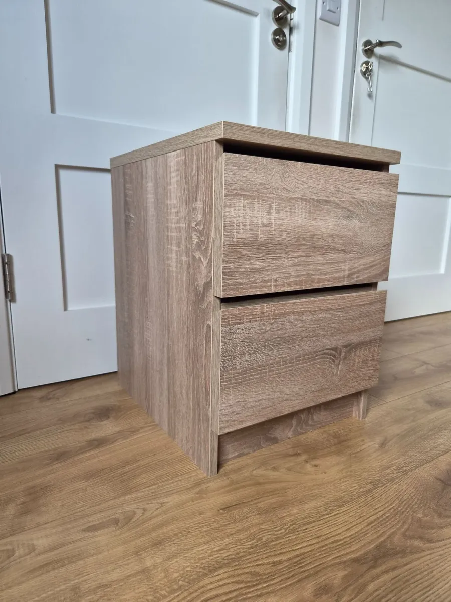 Three Chests of drawers - Image 4