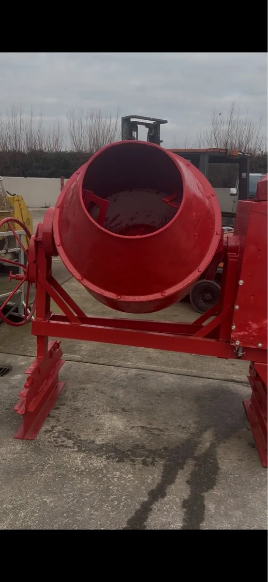 Diesel Cement Mixer - Image 3