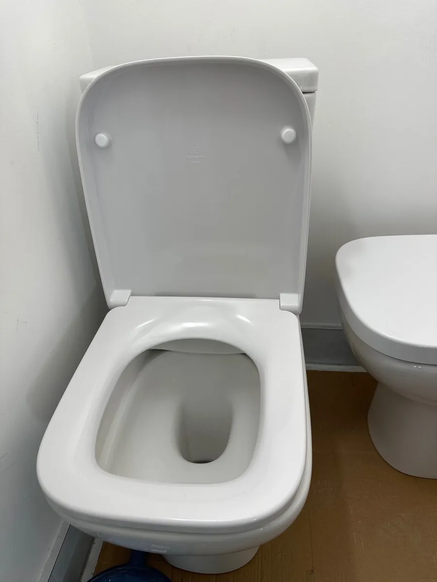 BRAND NEW / UNUSED Ideal Standard WC + cistern - Image 2