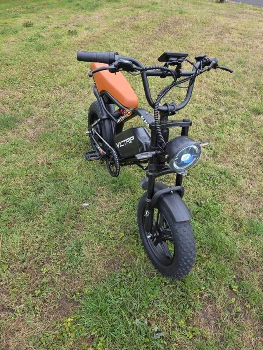 VICTRIP R6 Pro Electric Moped 48V 25Ah LG Battery  Brand New - Image 3
