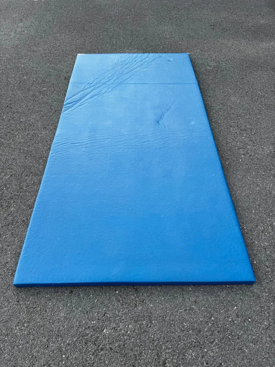 Gymnastics mat - Image 1