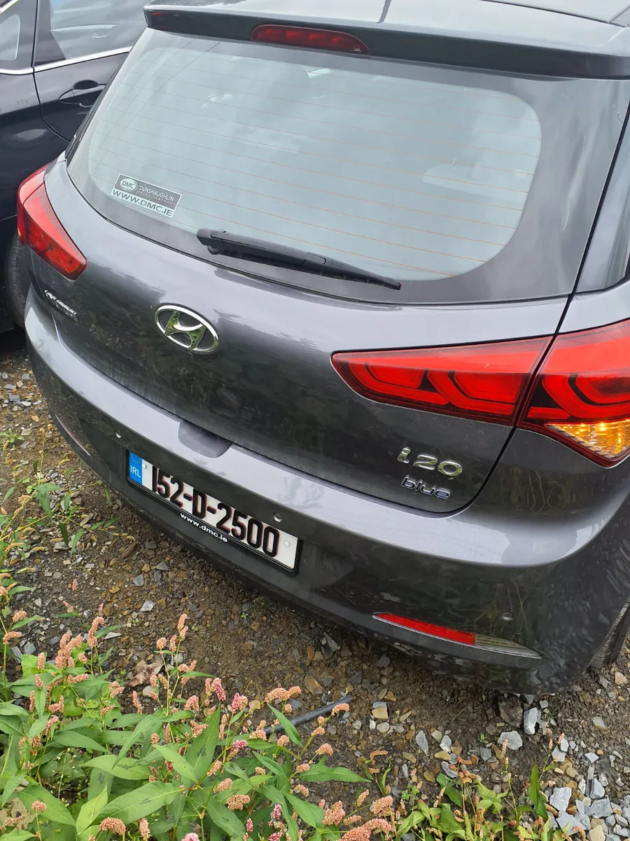 Hyundai  i20        1.2 petrol - Image 4