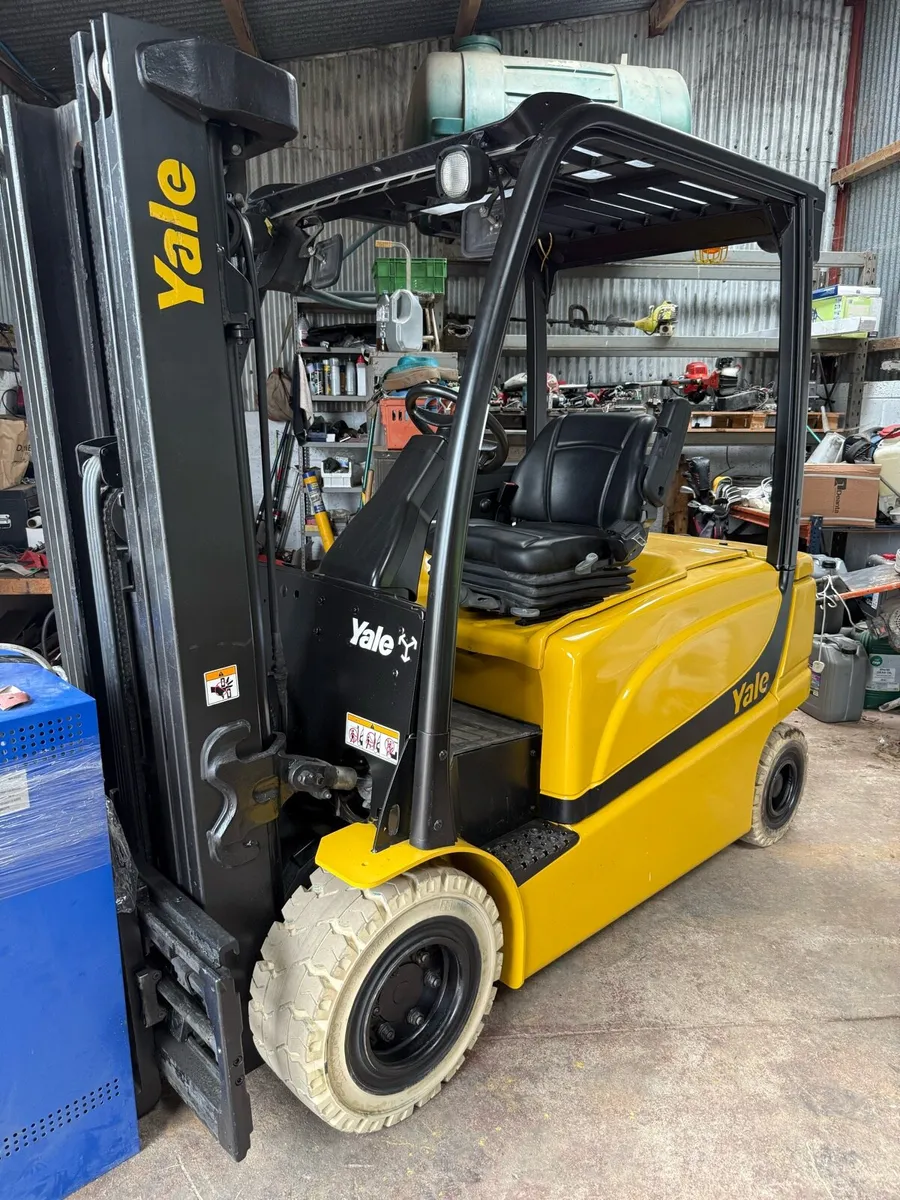 Forklift - Image 1