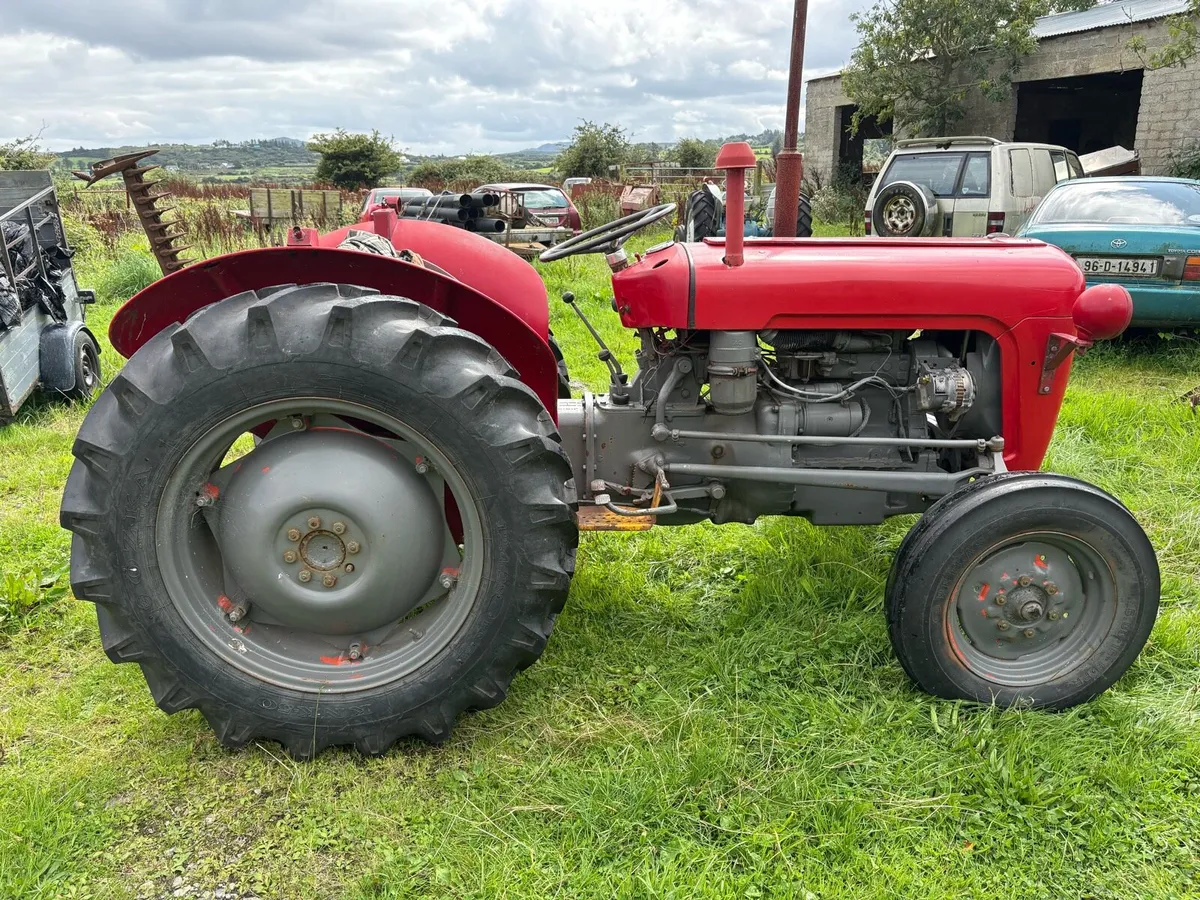Massey Ferguson 35x - Image 1
