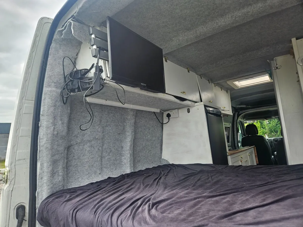 2019 renault master camper cvrt 9/28 taxed 1/27 - Image 3