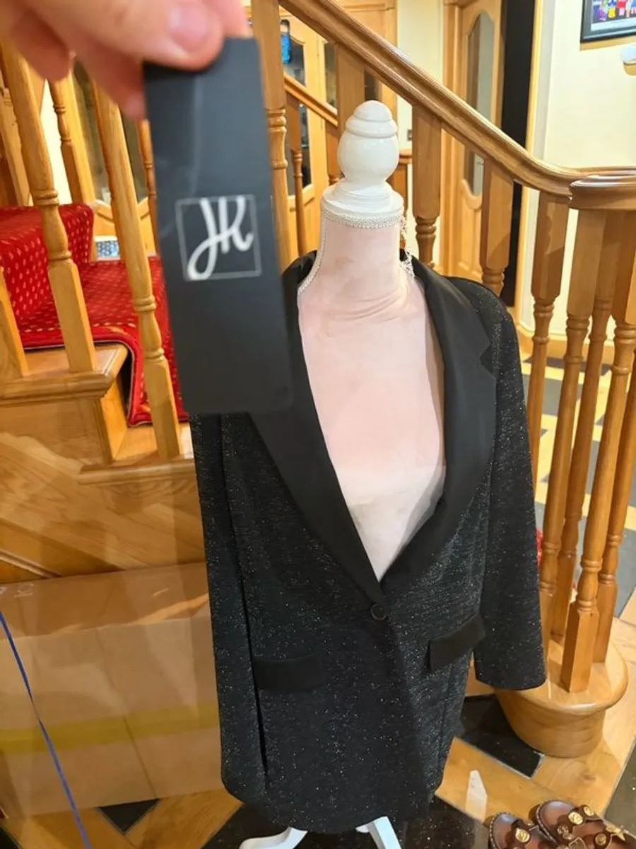 blazer - Image 4