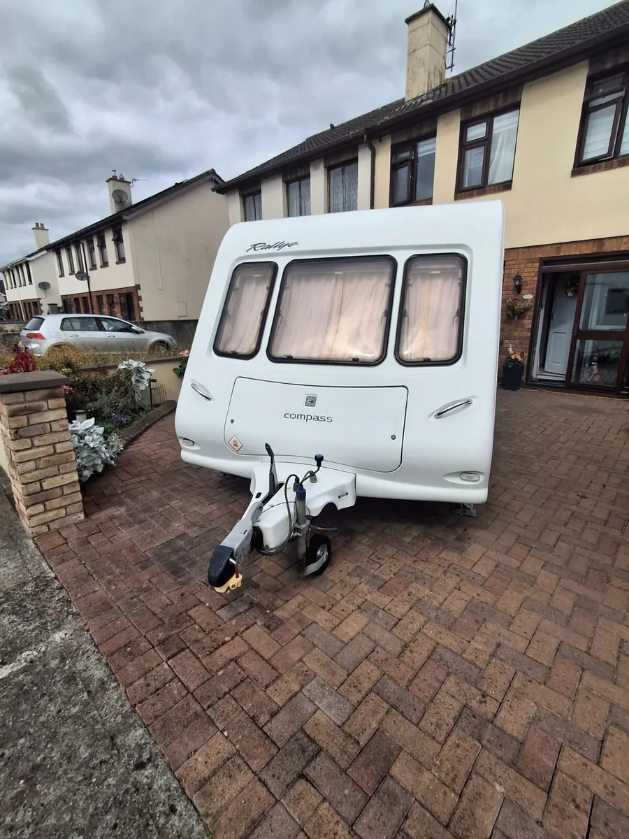 Caravan - Image 3