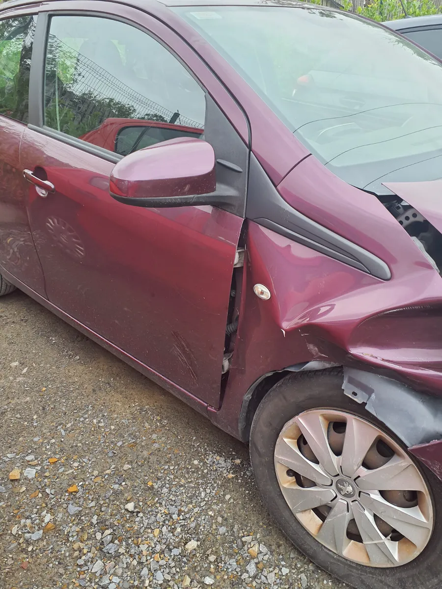 Peugeot 108   2015 - Image 4