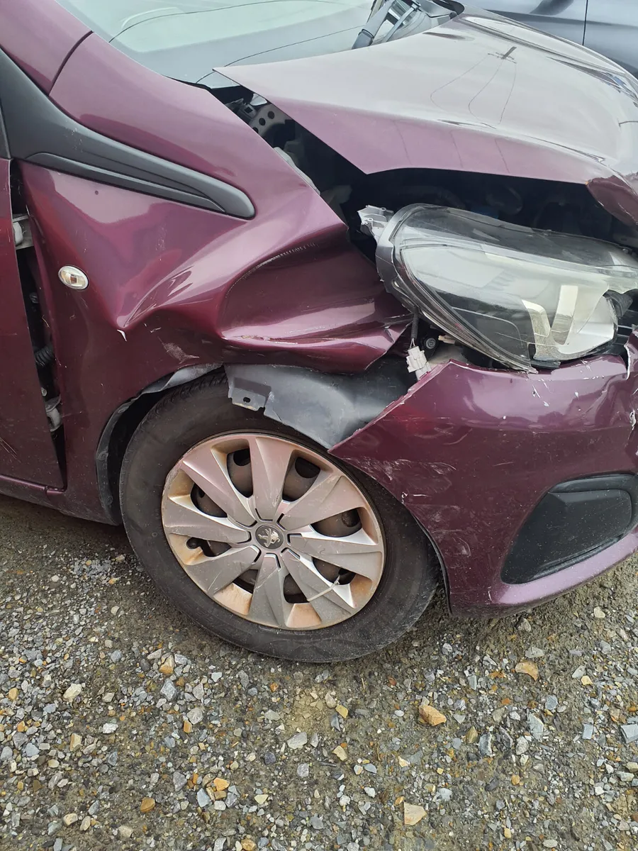 Peugeot 108   2015 - Image 3