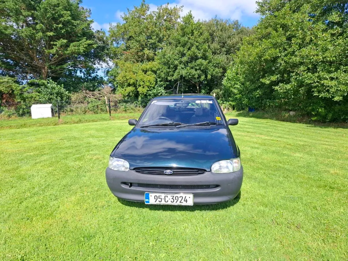 Ford Escort - Image 2