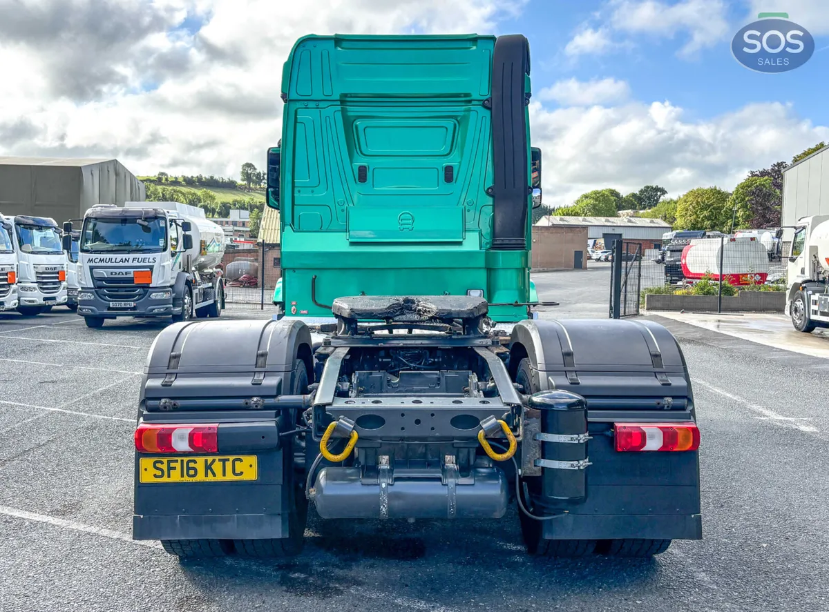 2016 Mercedes Benz Actros 2443 Tractor Unit - Image 4